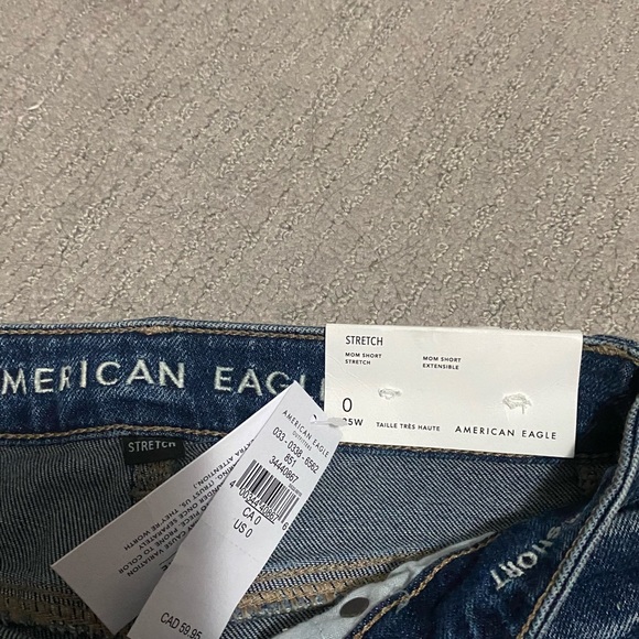 NEW American eagle mom shorts - Picture 3 of 3